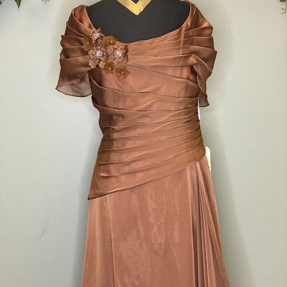 Jade by Jasmine - Size 12, Caramel - Stunning Evening Gown - Picture 2 of 6